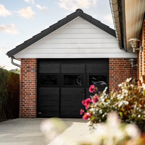 Port med gennemgangsdør fra SkjoldPorte