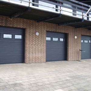 Port med vinduer fra SkjoldPorte